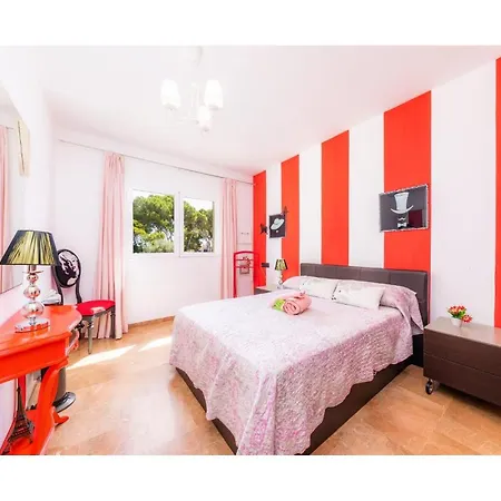 Amazing In With Wifi Holiday home